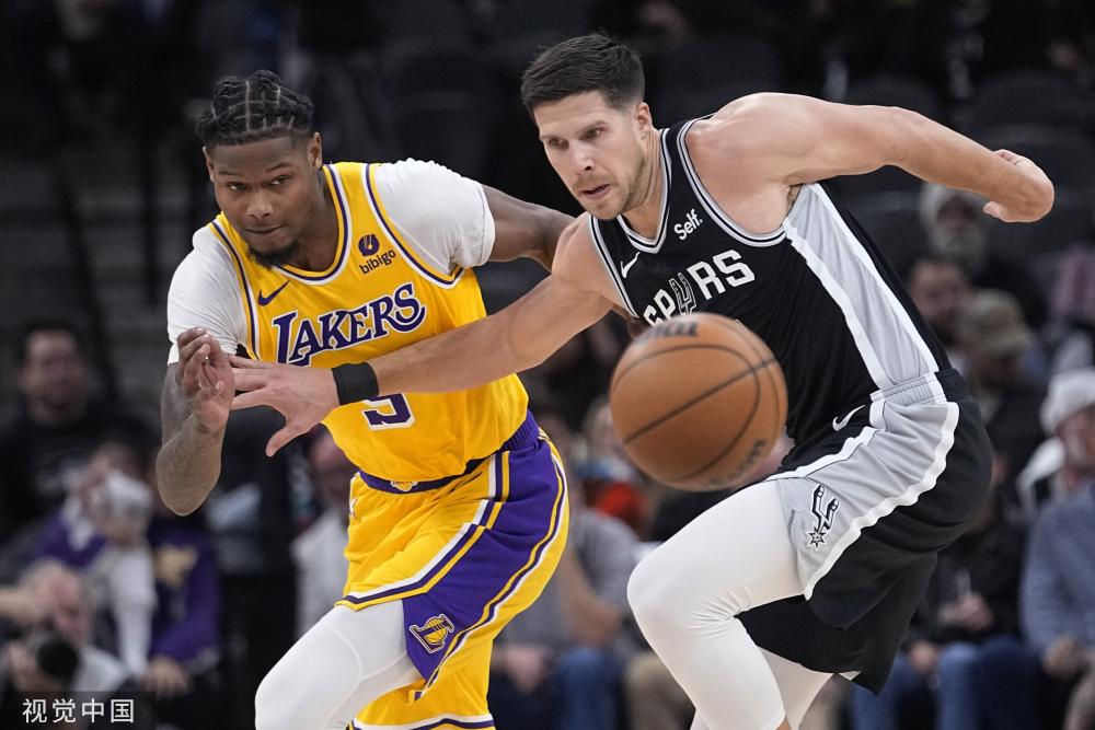 戴维斯的出 戴维斯的出